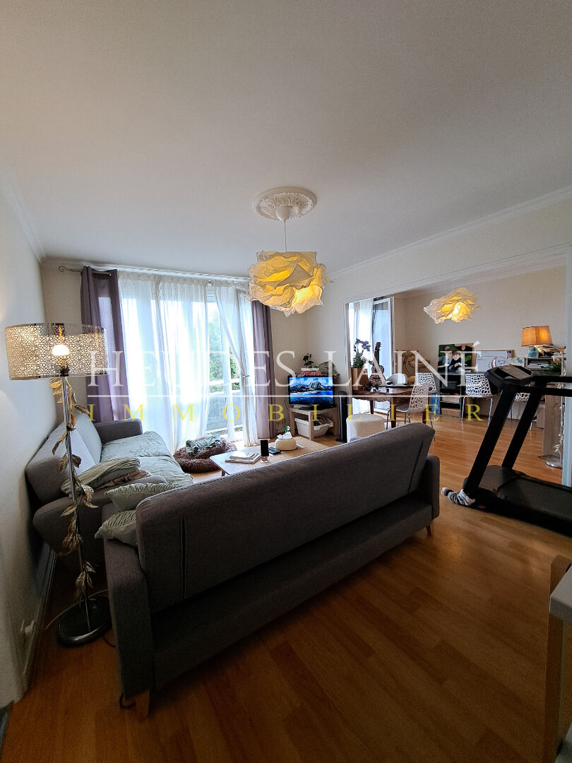 A LOUER : ST MARTIN DES CHAMPS - Appartement F4 - Non Meublé