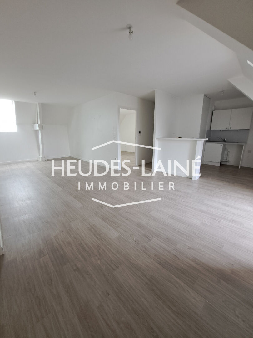 A LOUER : AVRANCHES - Appartement F2- Non Meublé