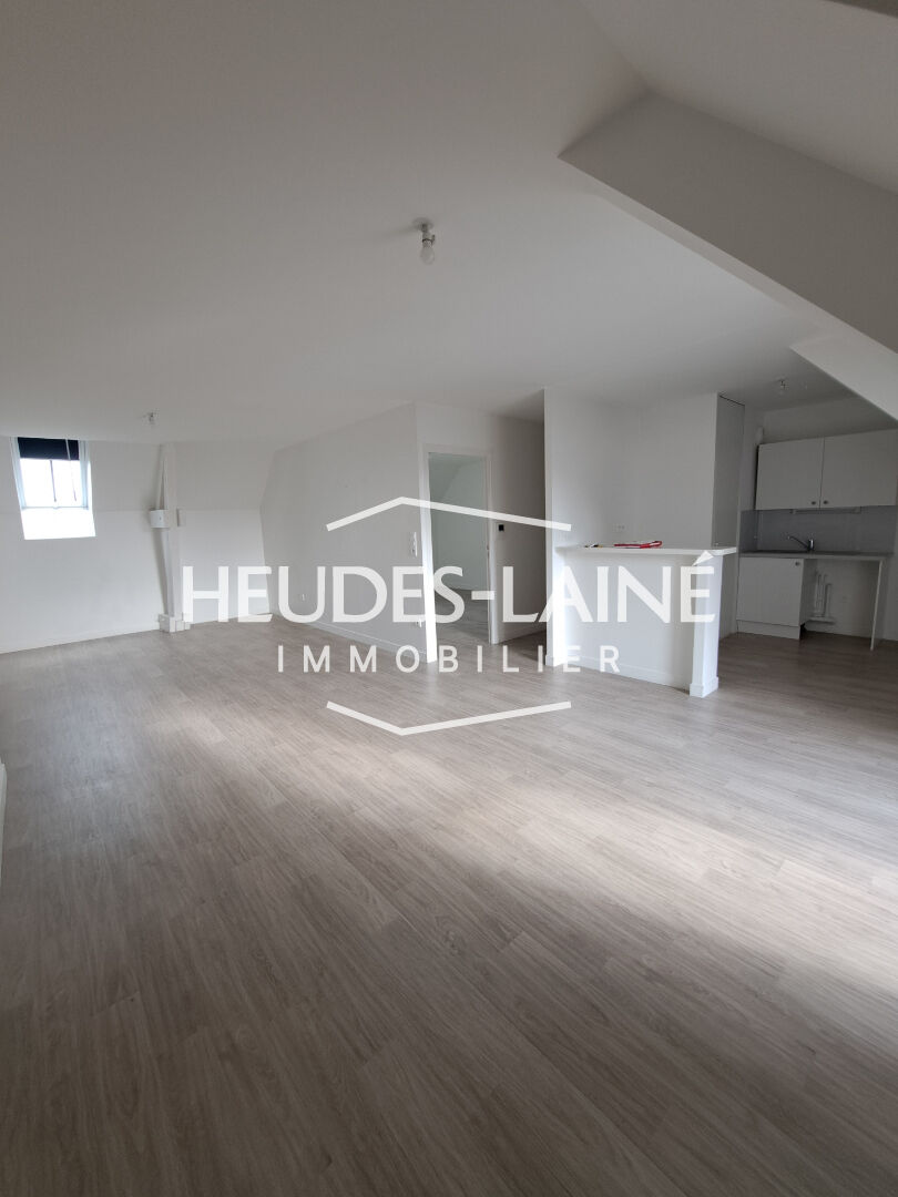 Photo A LOUER : AVRANCHES - Appartement F2- Non Meublé image 3/6