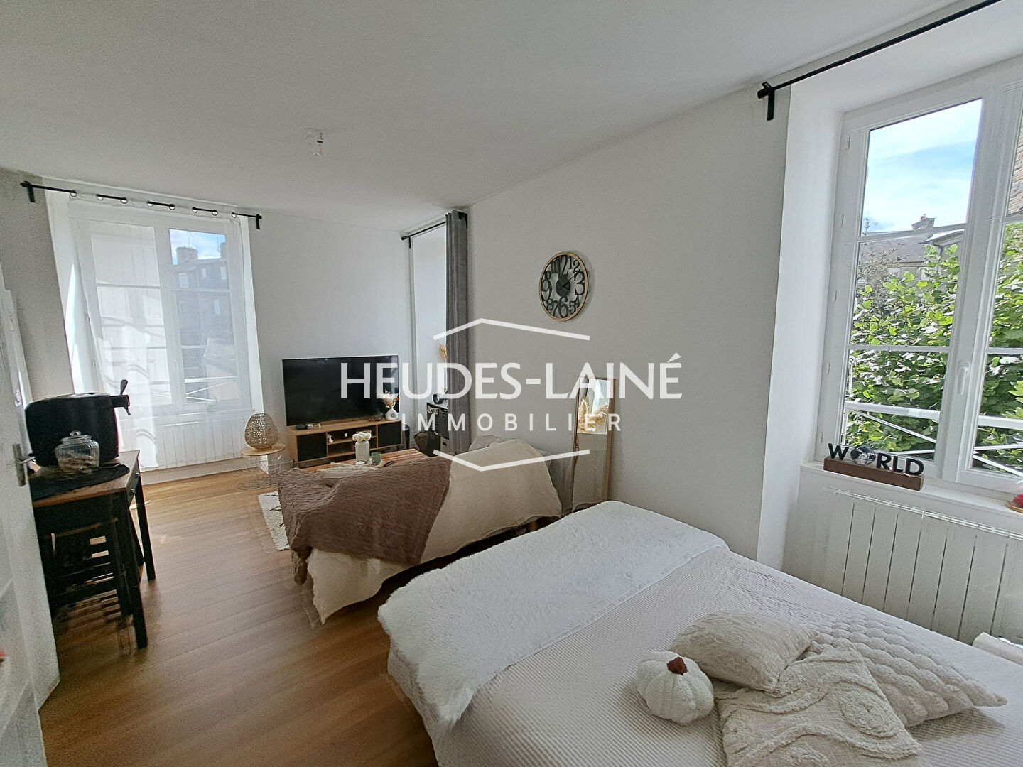 Photo A LOUER : AVRANCHES - Studio - Non meublé image 3/6