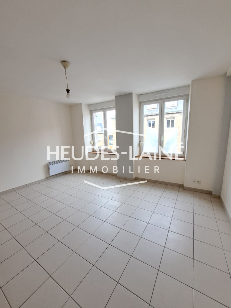 A LOUER : AVRANCHES - APPARTEMENT F2 - Non Meublé