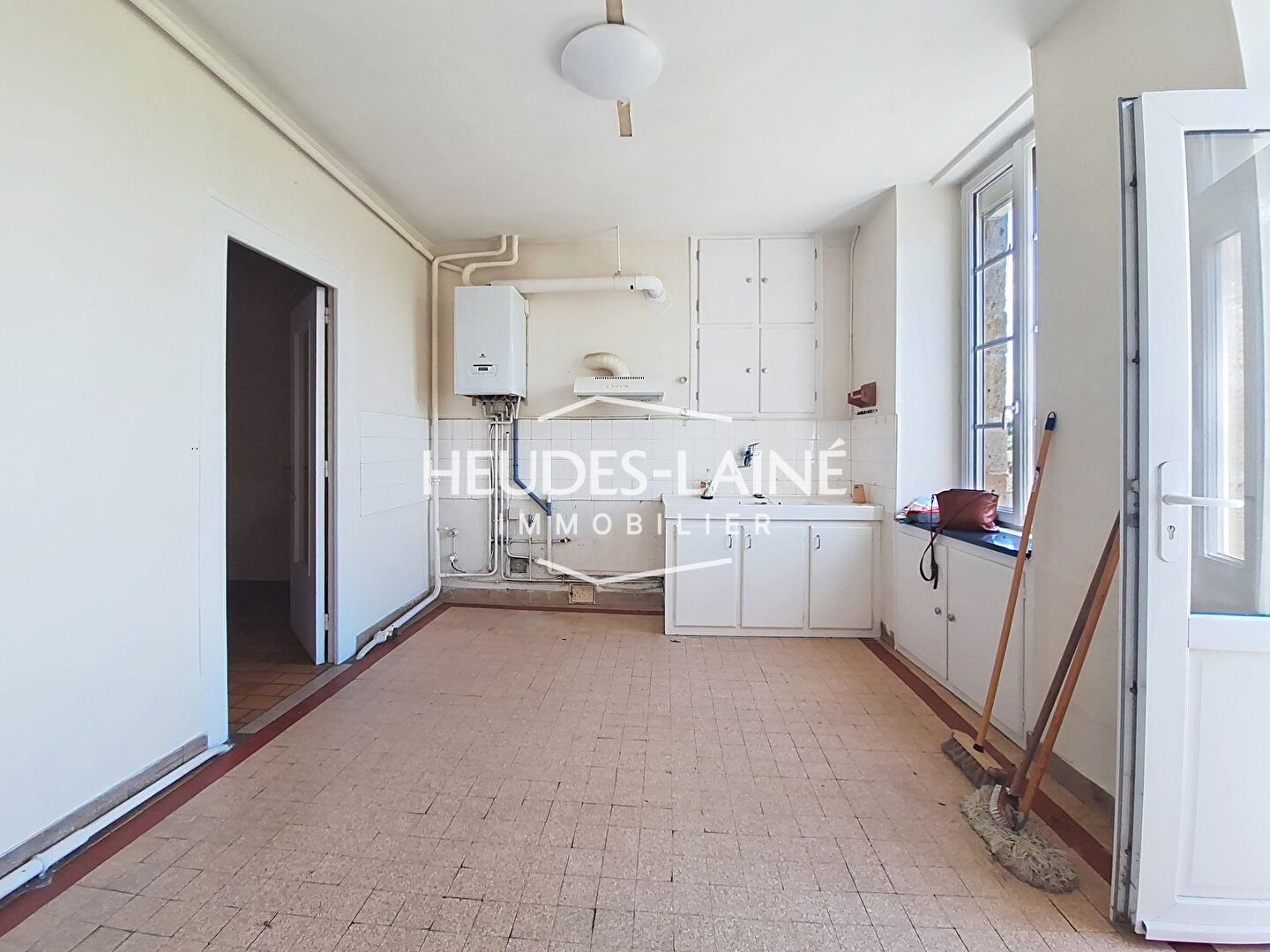 Photo Maison  5 pièces 107m²  - Garages et dépendances - 50300 AVRANCHES image 4/6