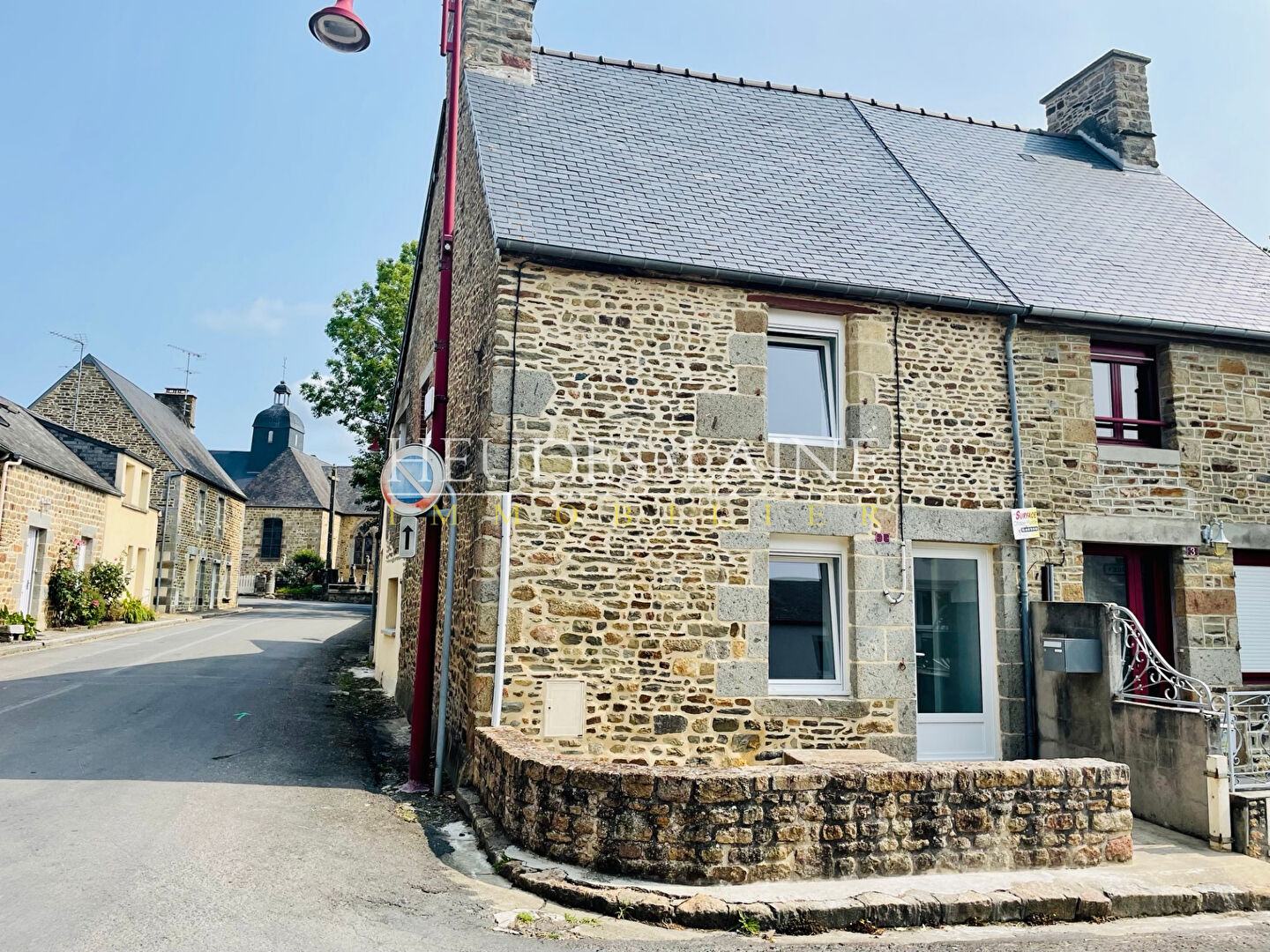 Agence immobilière de 
 Heudes-Laine Immobilier - HEUDES-LAINE IMMOBILIER 
