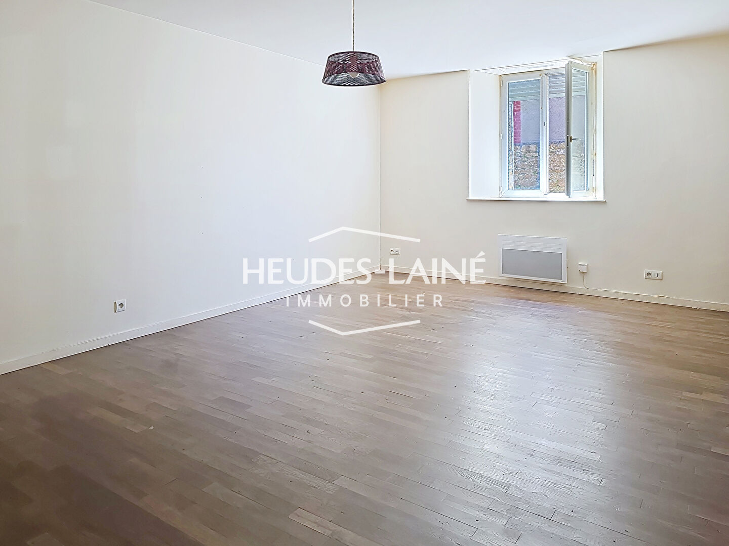 Agence immobilière de 
 Heudes-Laine Immobilier - HEUDES-LAINE IMMOBILIER 
