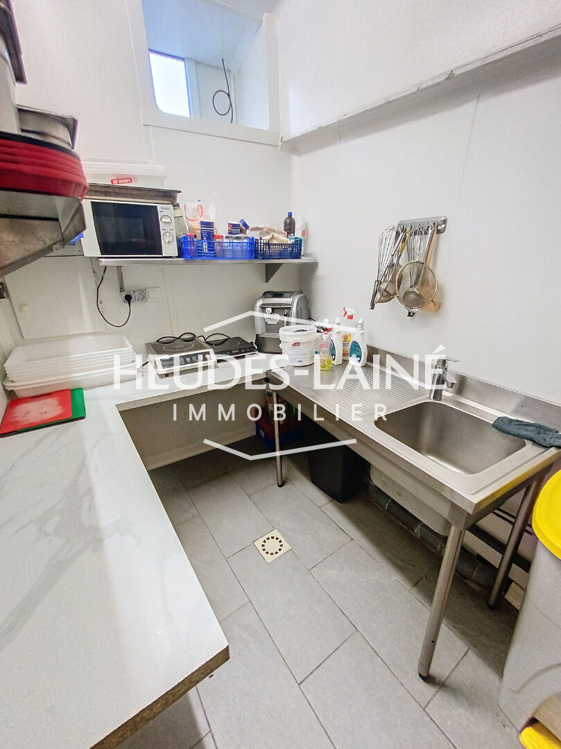 Photo FONS DE COMMERCE - PONTORSON image 6/6