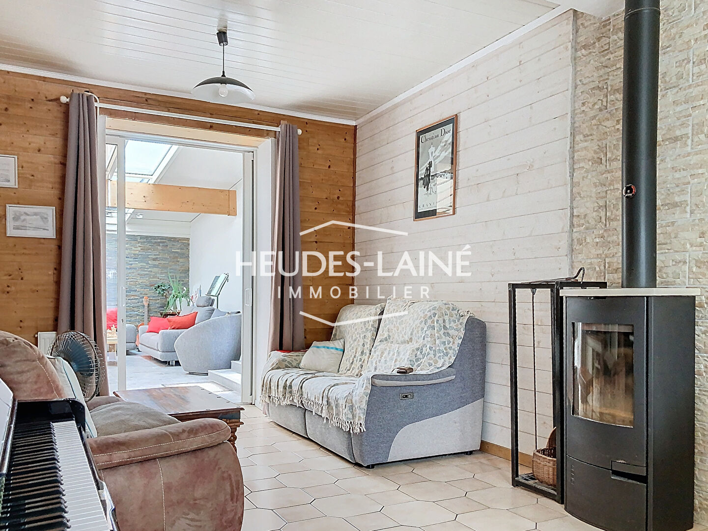 Photo SAINT JEAN LE THOMAS - ensemble immobilier à vendre - maison et gîte à vendre - 50530 image 4/6