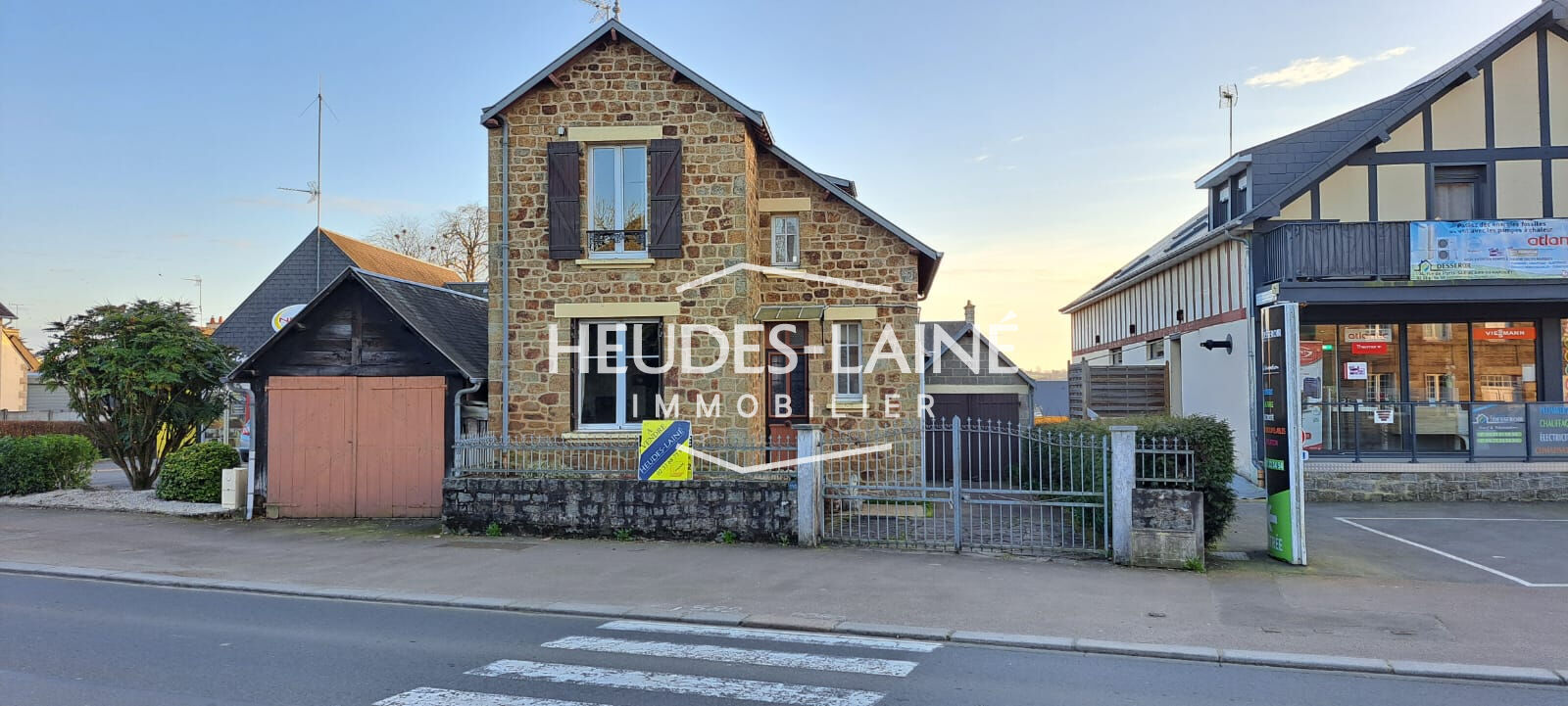 Agence immobilière de Heudes-Laine Immobilier - HEUDES-LAINE IMMOBILIER ST HILAIRE DU HARCOUET