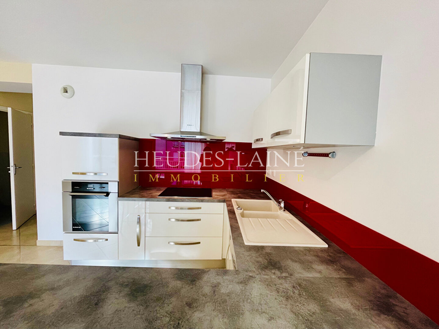 A LOUER : CENTRE VILLE - Appartement Avranches 3 pièces