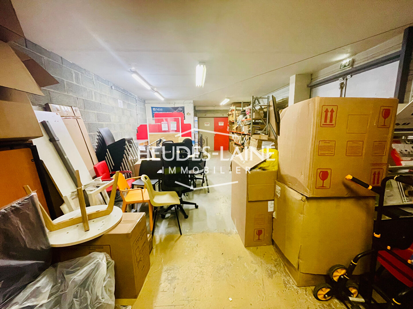 Photo A LOUER : LE VAL SAINT PERE- LOCAL COMMERCIAL image 6/6