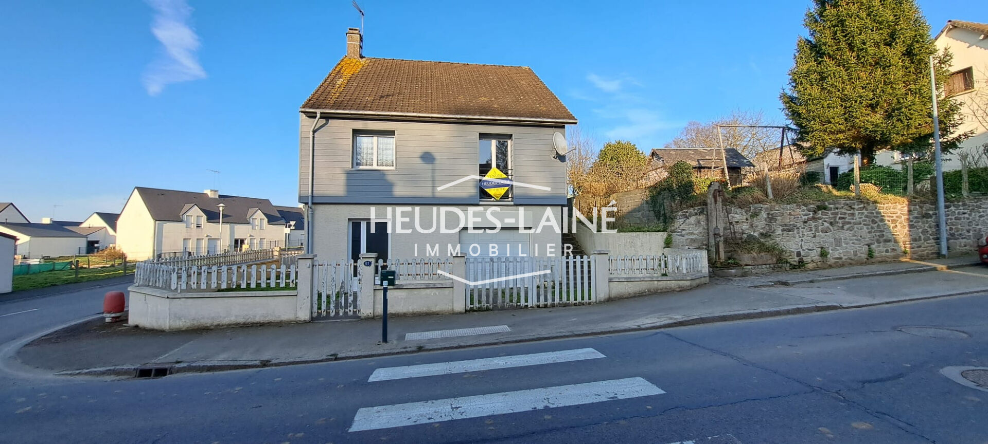 Agence immobilière de Heudes-Laine Immobilier - HEUDES-LAINE IMMOBILIER-SAINT-JAMES