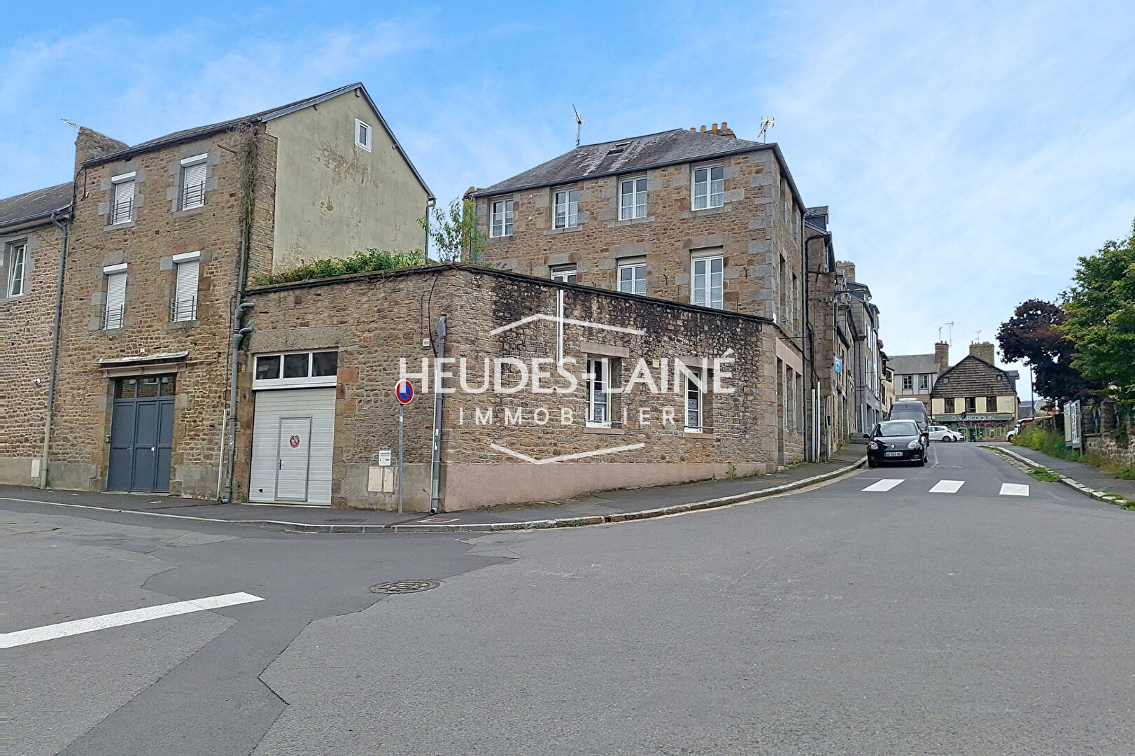 Maison en pierres au coeur d'Avranches  - Garage
