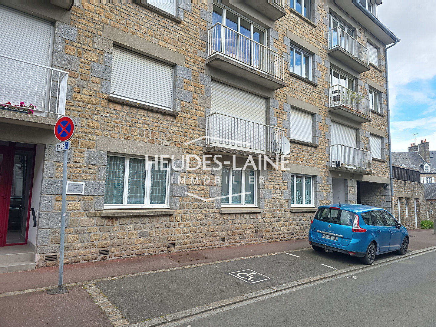 À Vendre  - Appartement 4 pièces de 109 m² - Centre d'Avranches - Résidence sécurisée