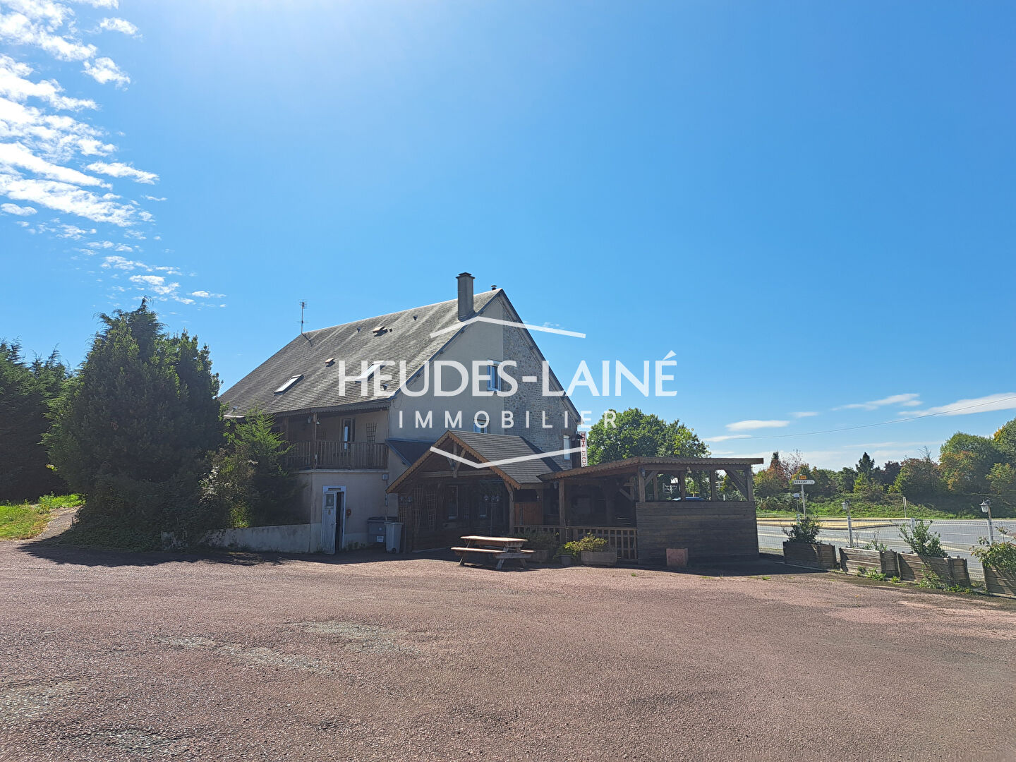 Agence immobilière de Heudes-Laine Immobilier - HEUDES-LAINE IMMOBILIER-SAINT-JAMES