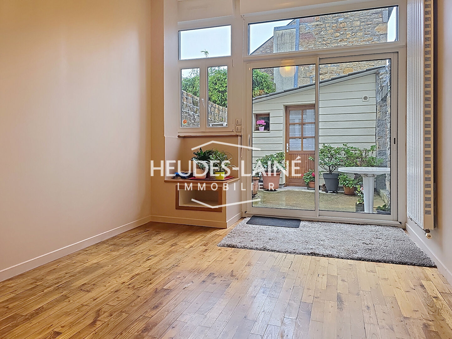 Agence immobilière de 
 Heudes-Laine Immobilier - HEUDES-LAINE IMMOBILIER 
