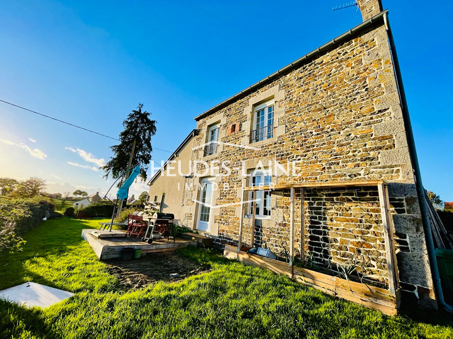 Photo A LOUER : TIREPIED SUR SEE - MAISON F.5 - NON MEUBLEE image 1/6