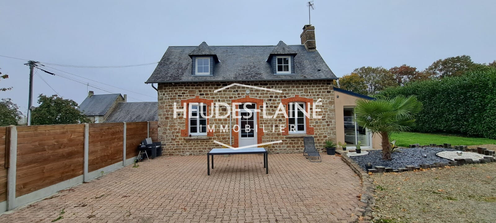 Maison d'habitation - MOULINES