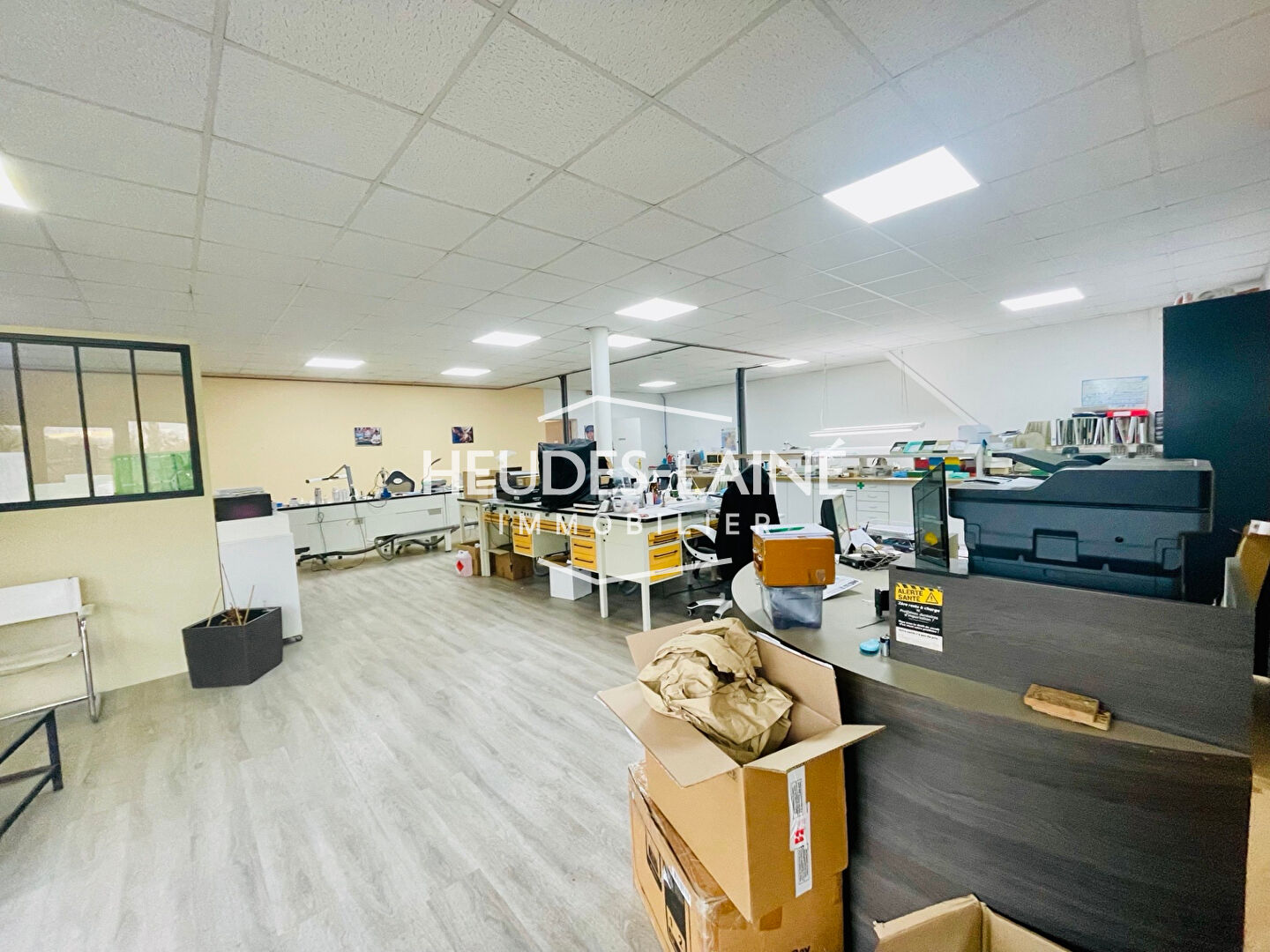 Photo A LOUER : LE VAL SAINT PERE - LOCAL COMMERCIAL - 210 m² environ image 5/6