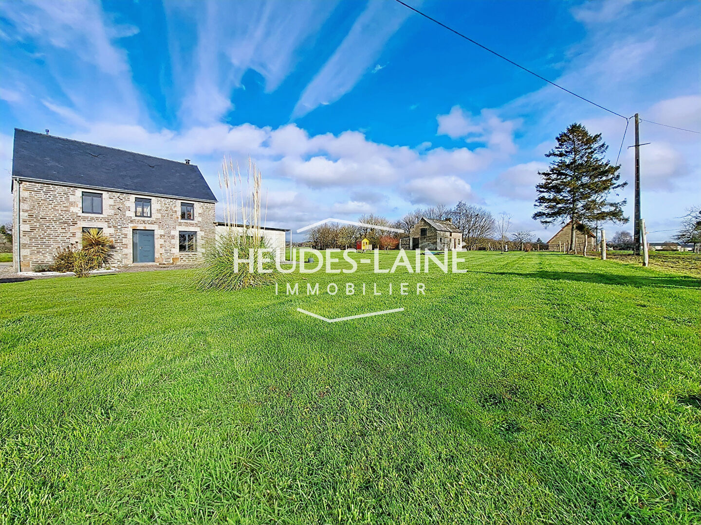 Agence immobilière de Heudes-Laine Immobilier - HEUDES-LAINE IMMOBILIER ST HILAIRE DU HARCOUET