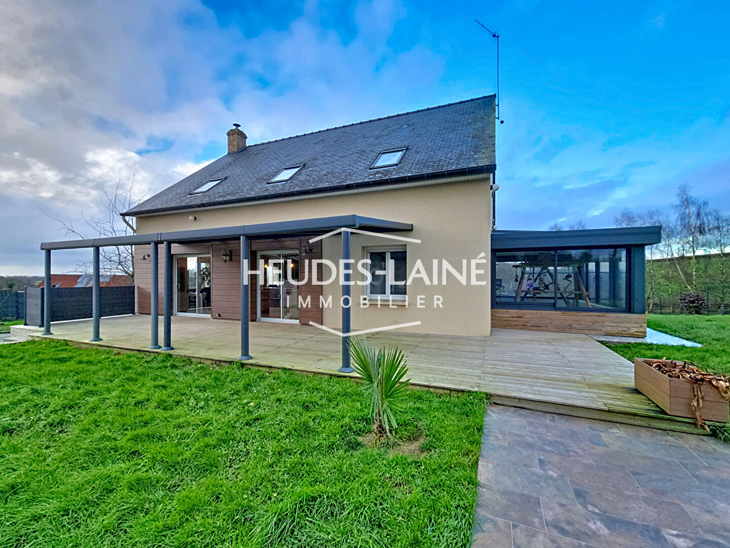 Agence immobilière de 
 Heudes-Laine Immobilier - HEUDES-LAINE IMMOBILIER 
