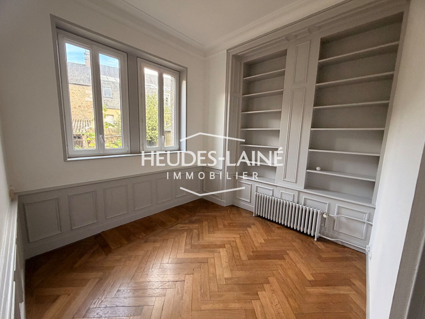 Photo A LOUER : AVRANCHES - Maison F.7 - Non Meublée image 5/6