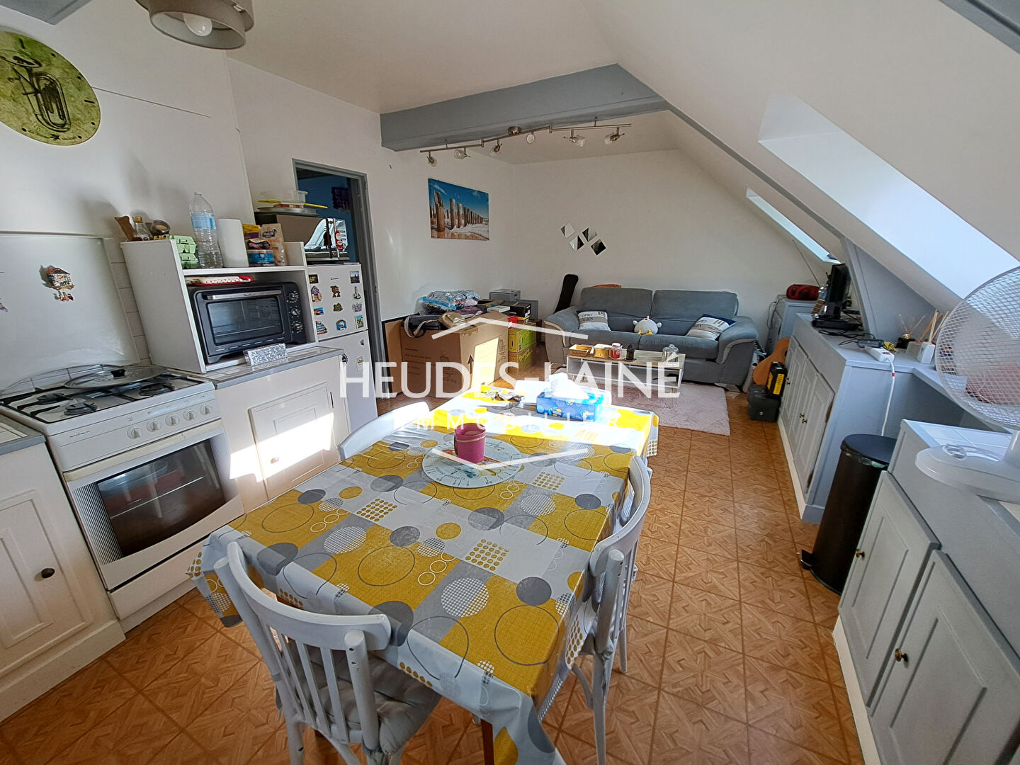 Photo A LOUER : SAINT MARTIN DES CHAMPS - APPARTEMENT F2 - Non Meublé image 2/5
