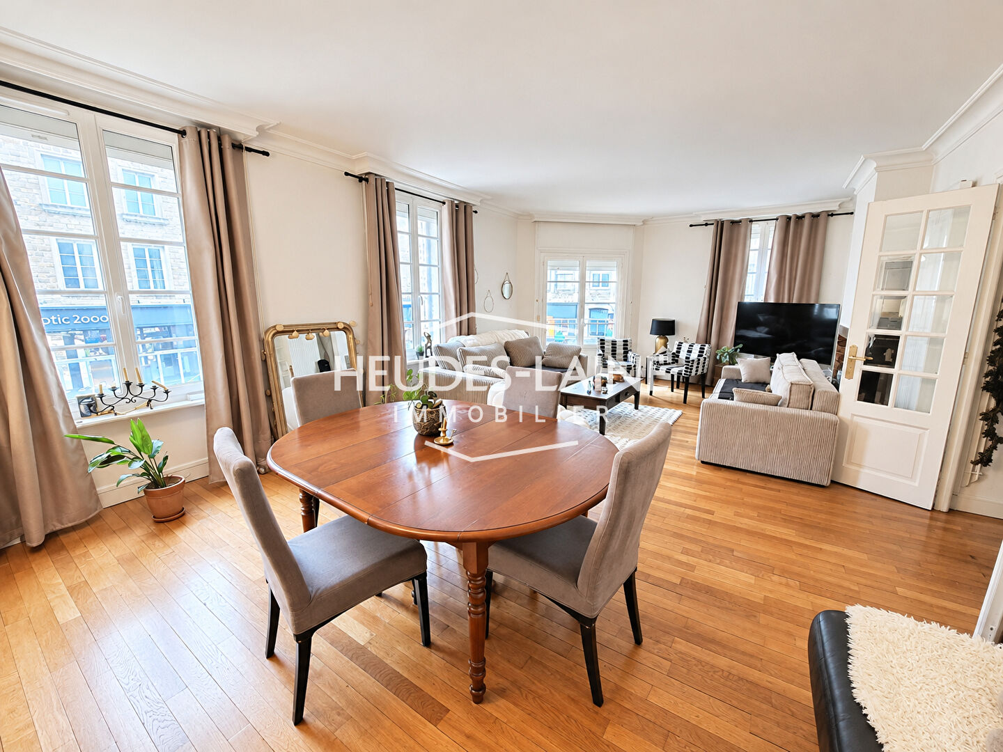Agence immobilière de 
 Heudes-Laine Immobilier - HEUDES-LAINE IMMOBILIER 
