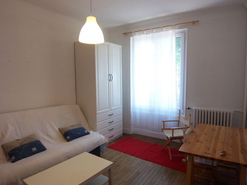 Photo Brest, Cour d'Ajot - Appartement meublé Brest 22 m2 image 3/5