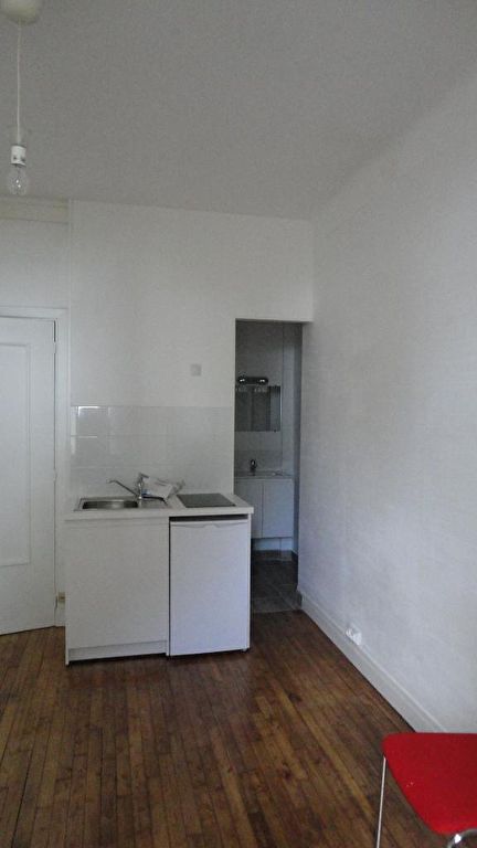 Photo Brest, Cour d'Ajot - Appartement meublé Brest 22 m2 image 5/5