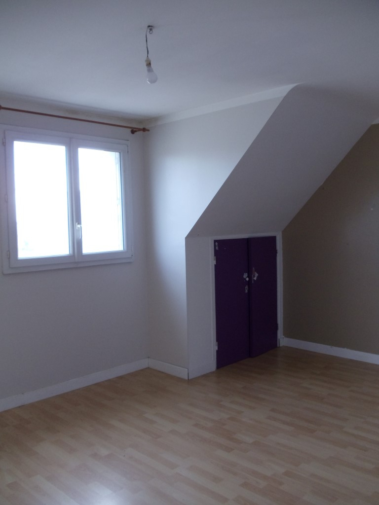 Photo Brest, St Pierre Bourg, Maison T6 image 5/6