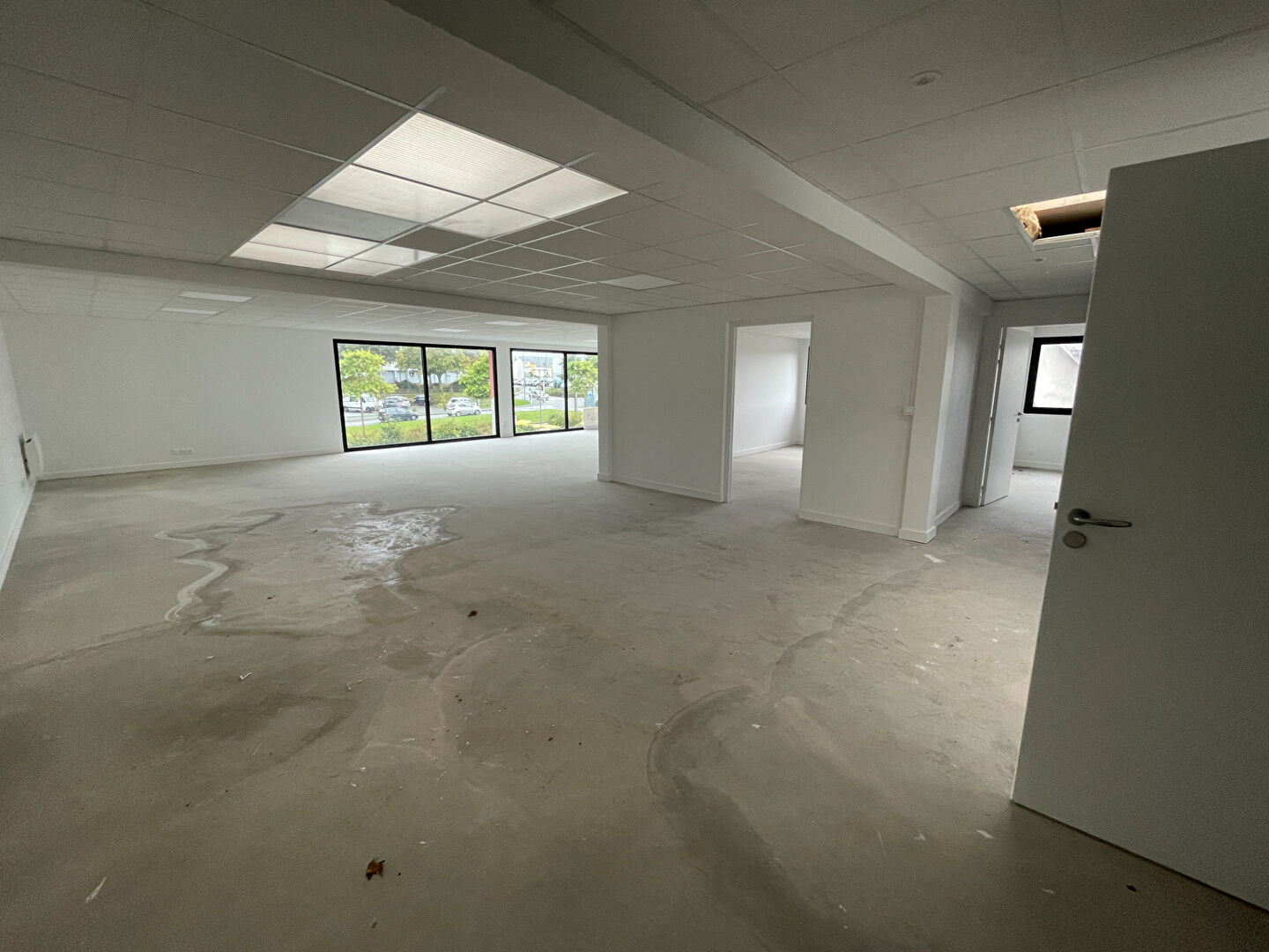 Visuel 1 de l'annonce : LOCAL COMMERCIAL BREST RIVE DROITE A LOUER