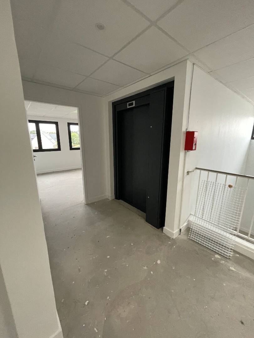 Visuel 13 de l'annonce : LOCAL COMMERCIAL BREST RIVE DROITE A LOUER