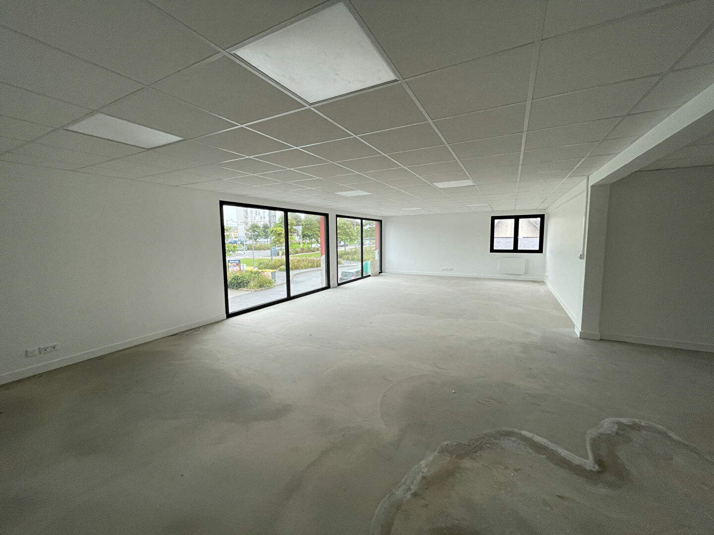 Visuel 10 de l'annonce : LOCAL COMMERCIAL BREST RIVE DROITE A LOUER