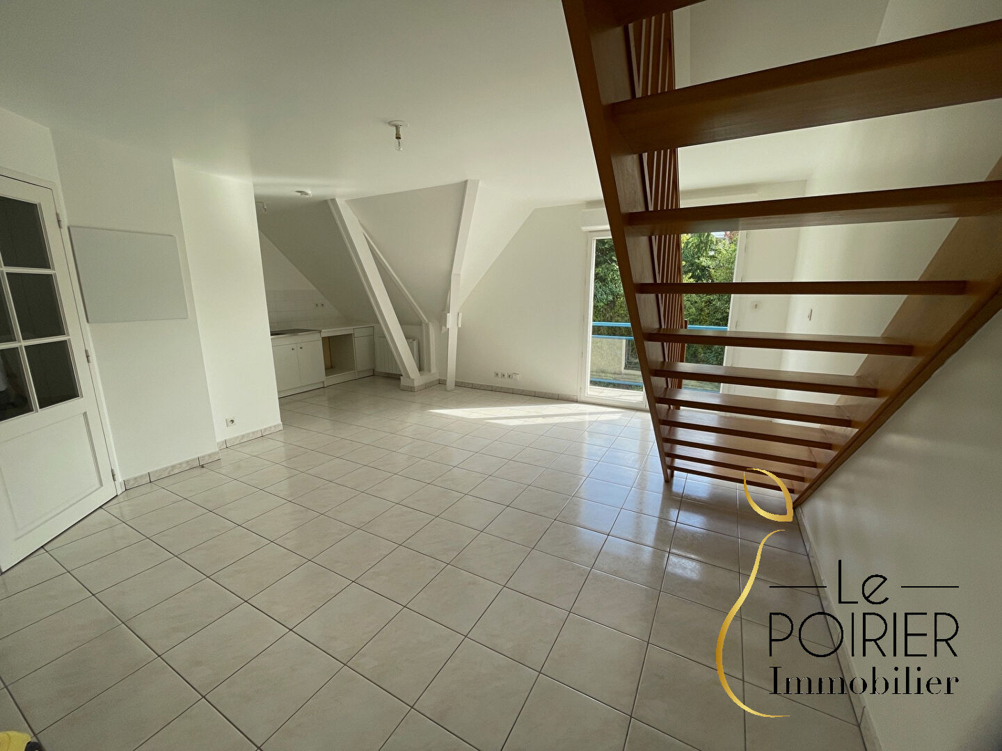 Agence immobilière de Le Poirier Immobilier - Le Poirier Immobilier LAMBALLE