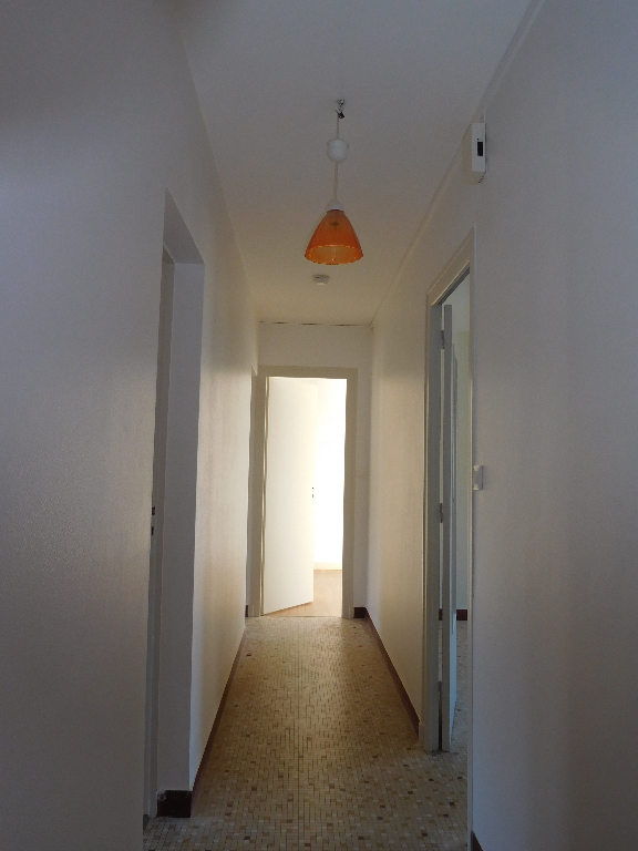 Photo LAMBALLE image 4/4