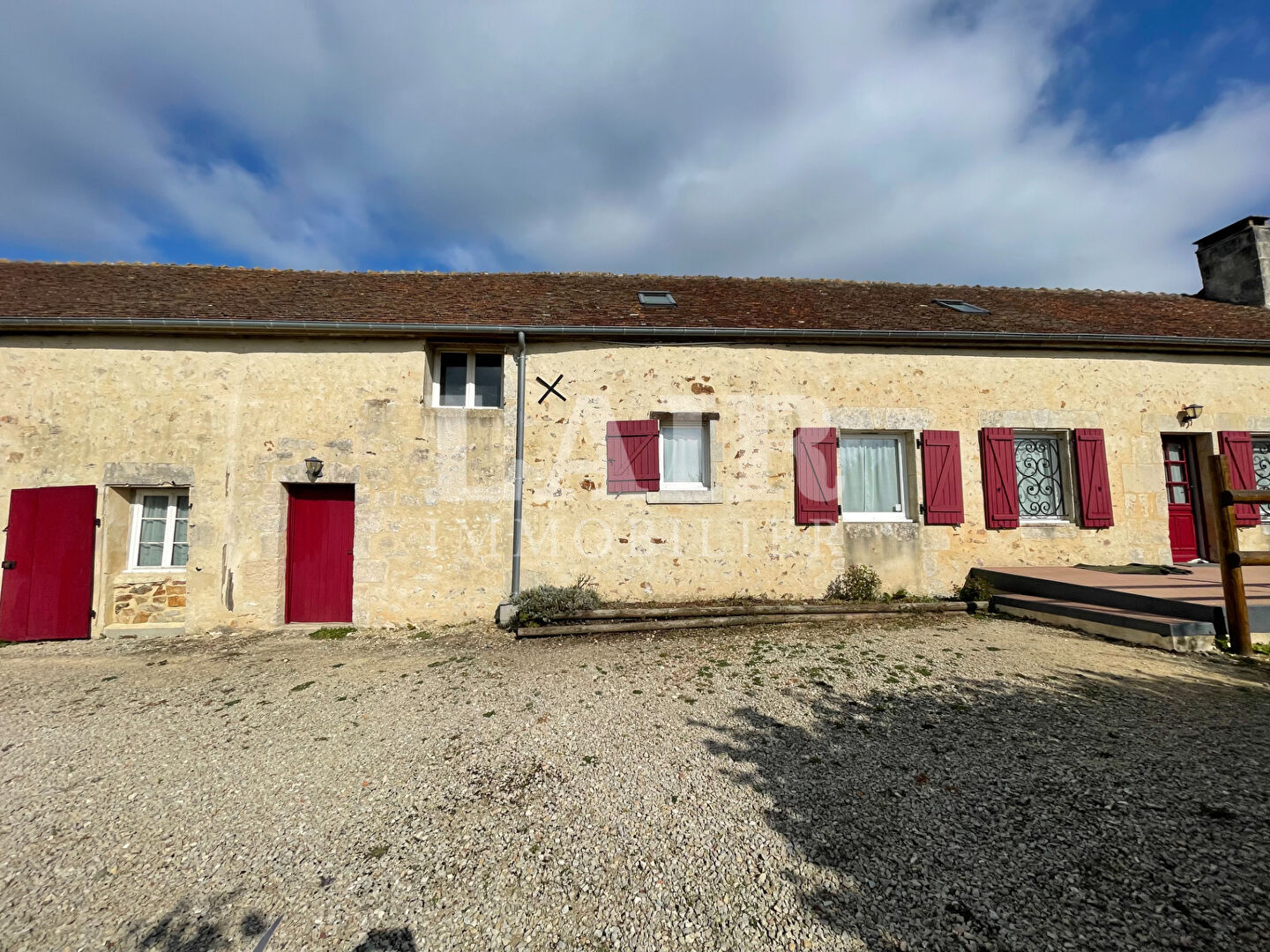 Longère en campagne, secteur Mamers, réf B15505