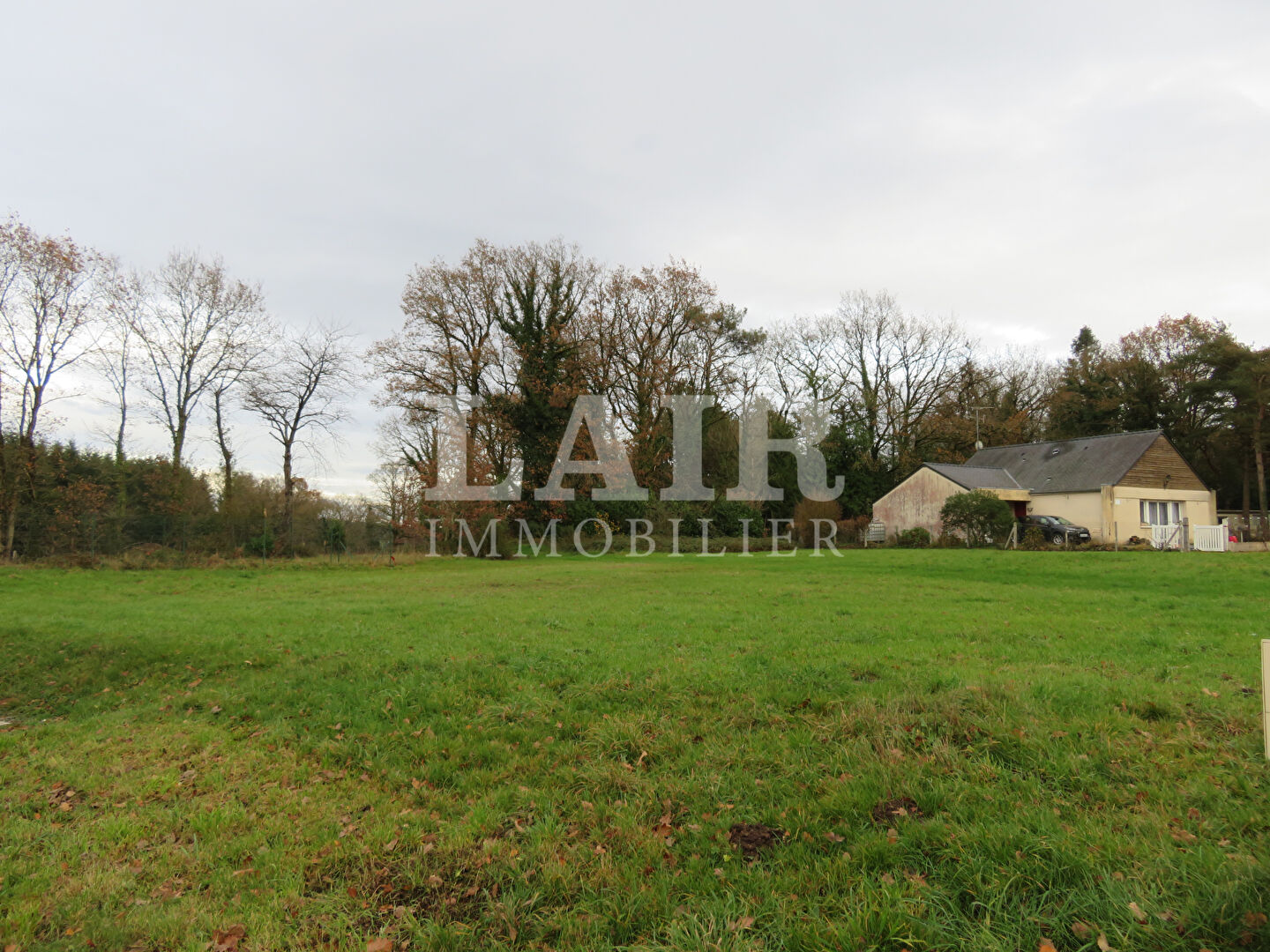 Terrain à bâtir à vendre à 10 min de la Ferté macé - Réf: A14607