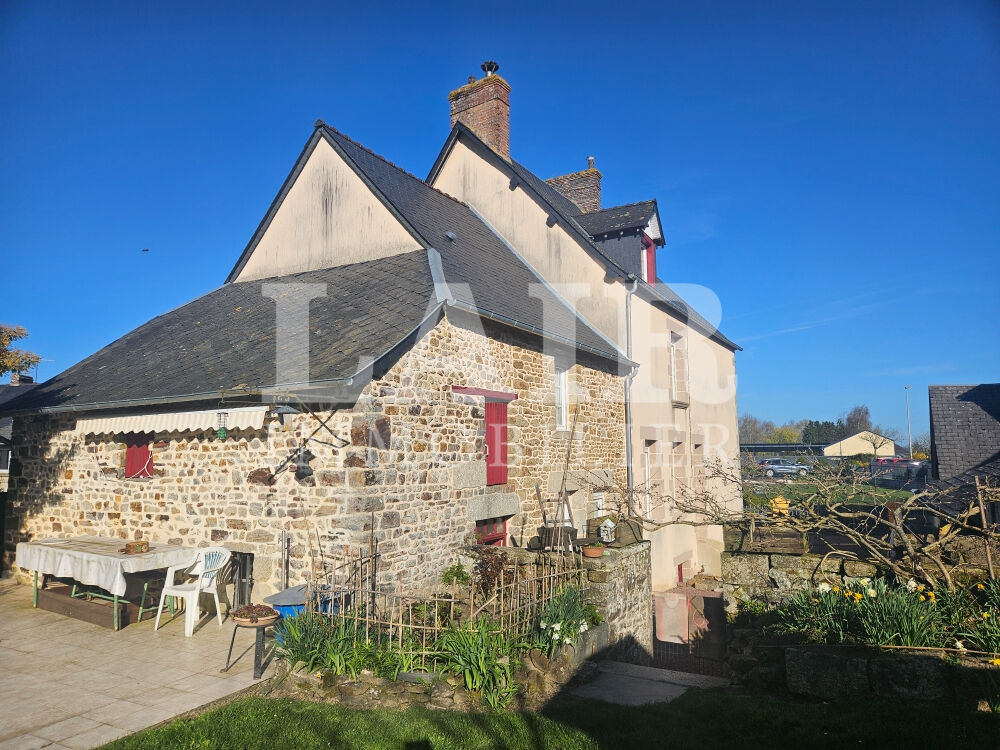A vendre grande maison familiale Villaines la juhel - p14899
