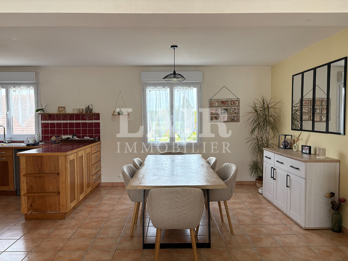 Pavillon sur sous-sol de 124 m² - Réf. 15376