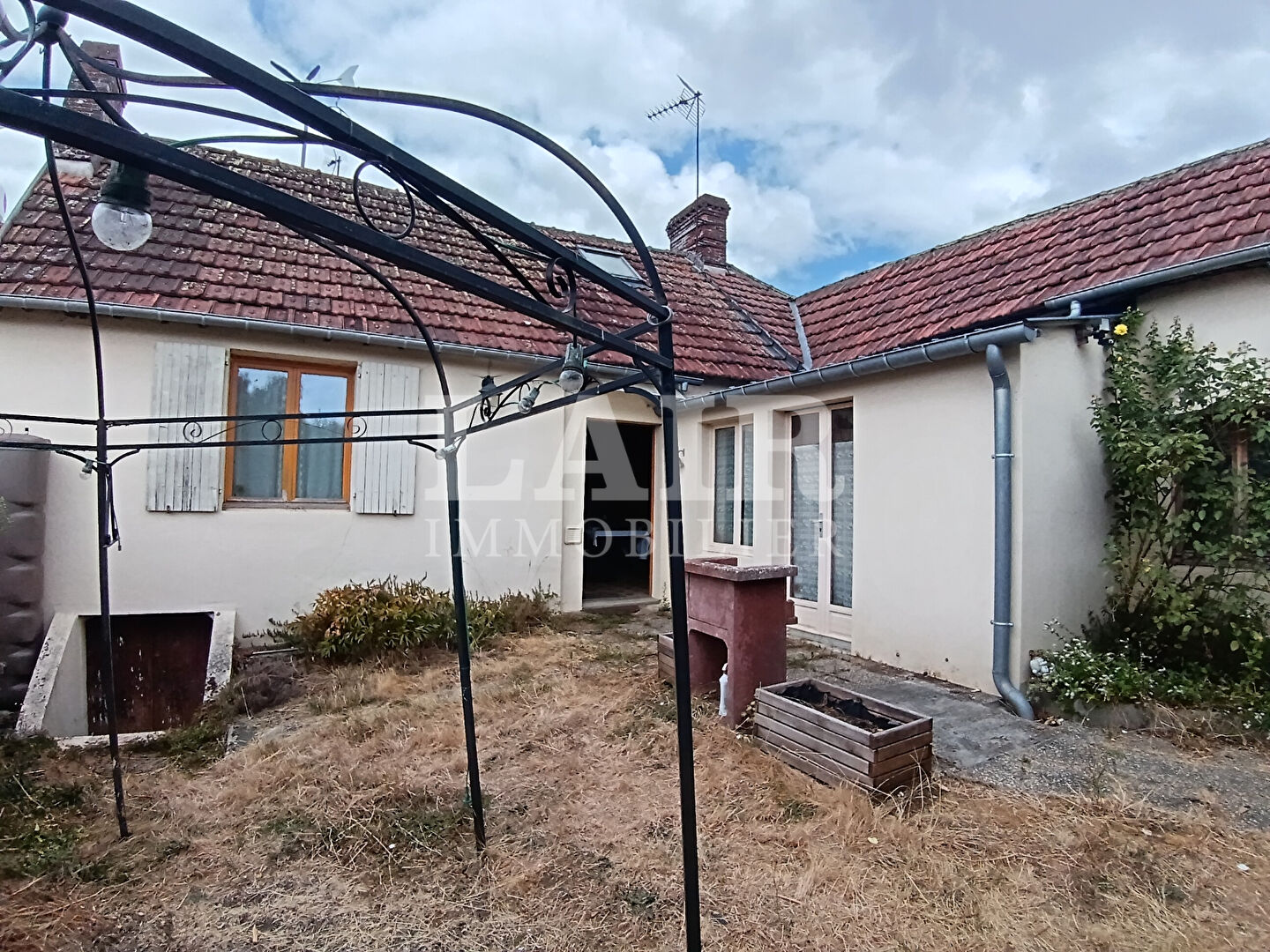 Maison rénover au coeur d'un village - ref. L15571