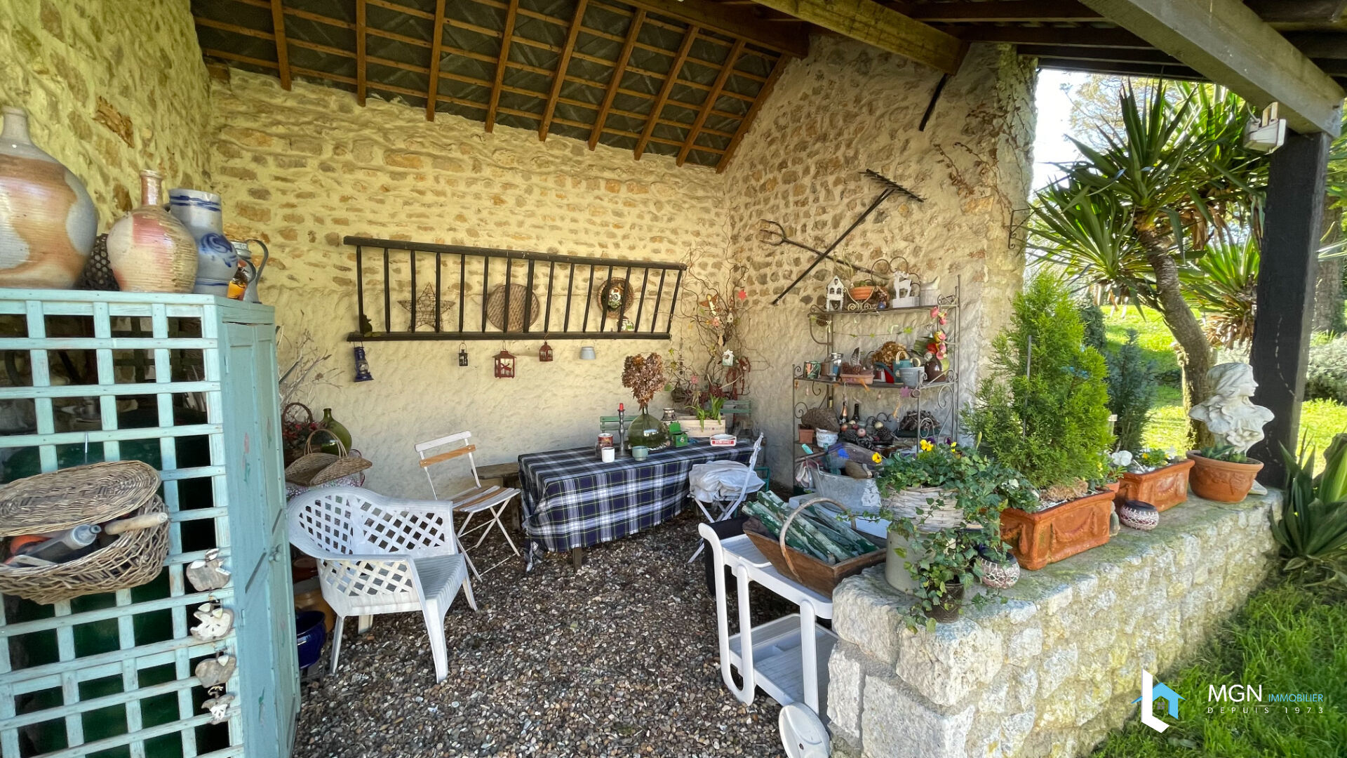 Agence immobilière de MGN Immobilier - MGN IMMOBILIER BONNEVAL