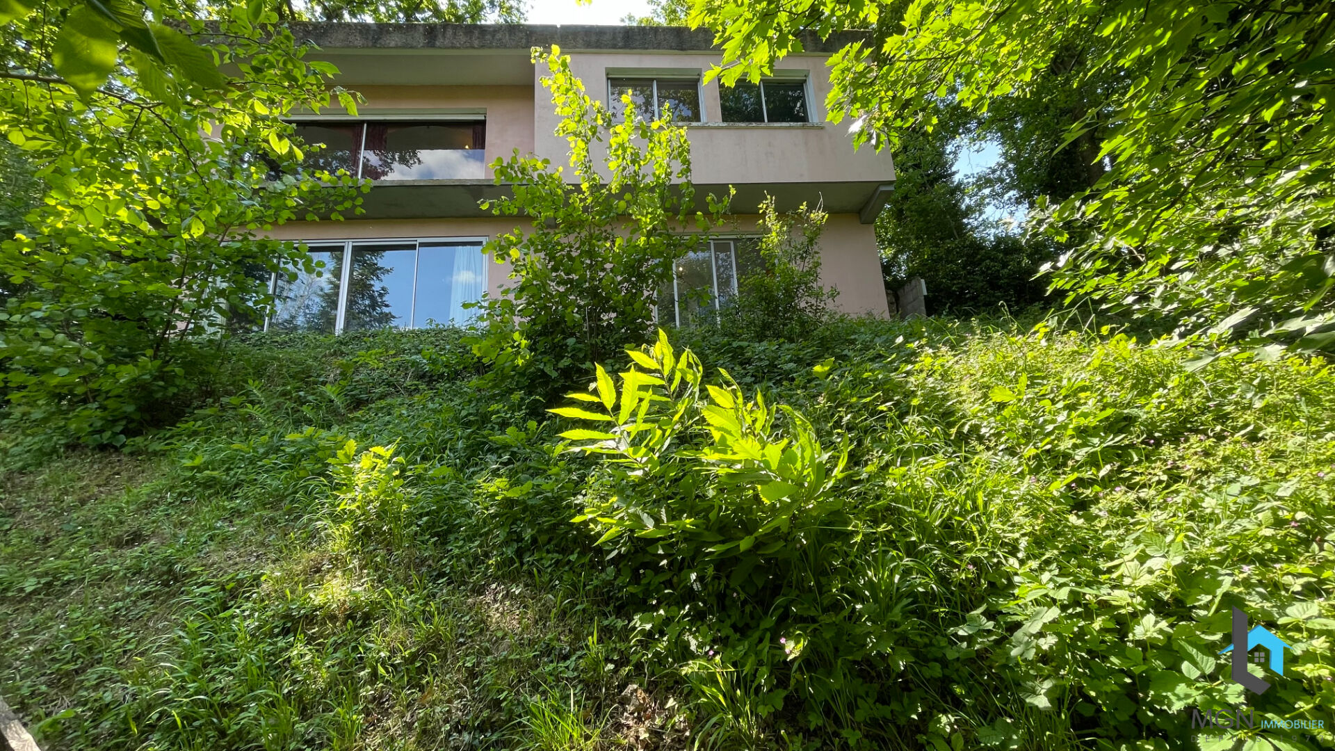 Agence immobilière de MGN Immobilier - MGN IMMOBILIER BONNEVAL