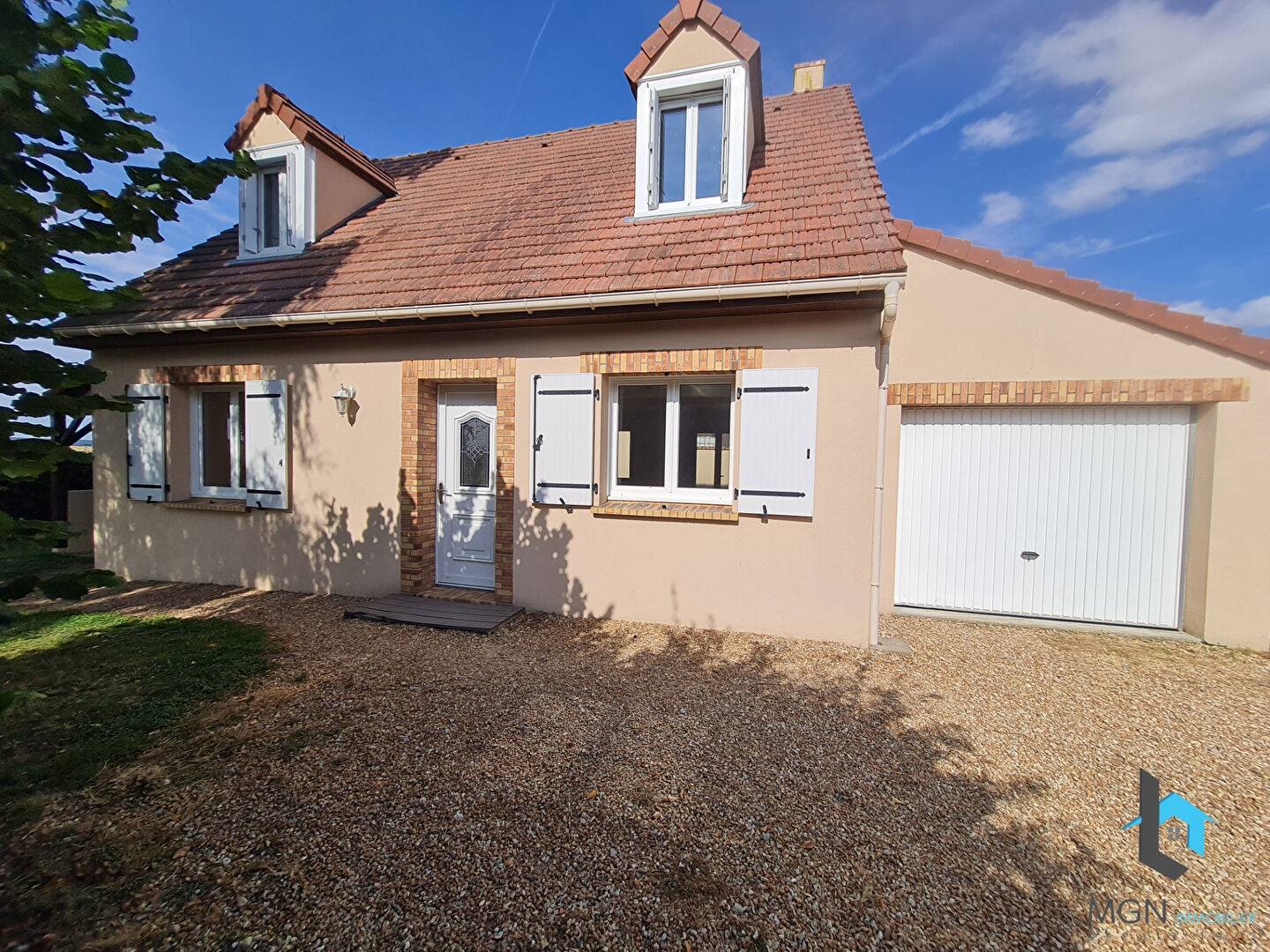 Agence immobilière de MGN IMMOBILIER NOGENT LE ROI