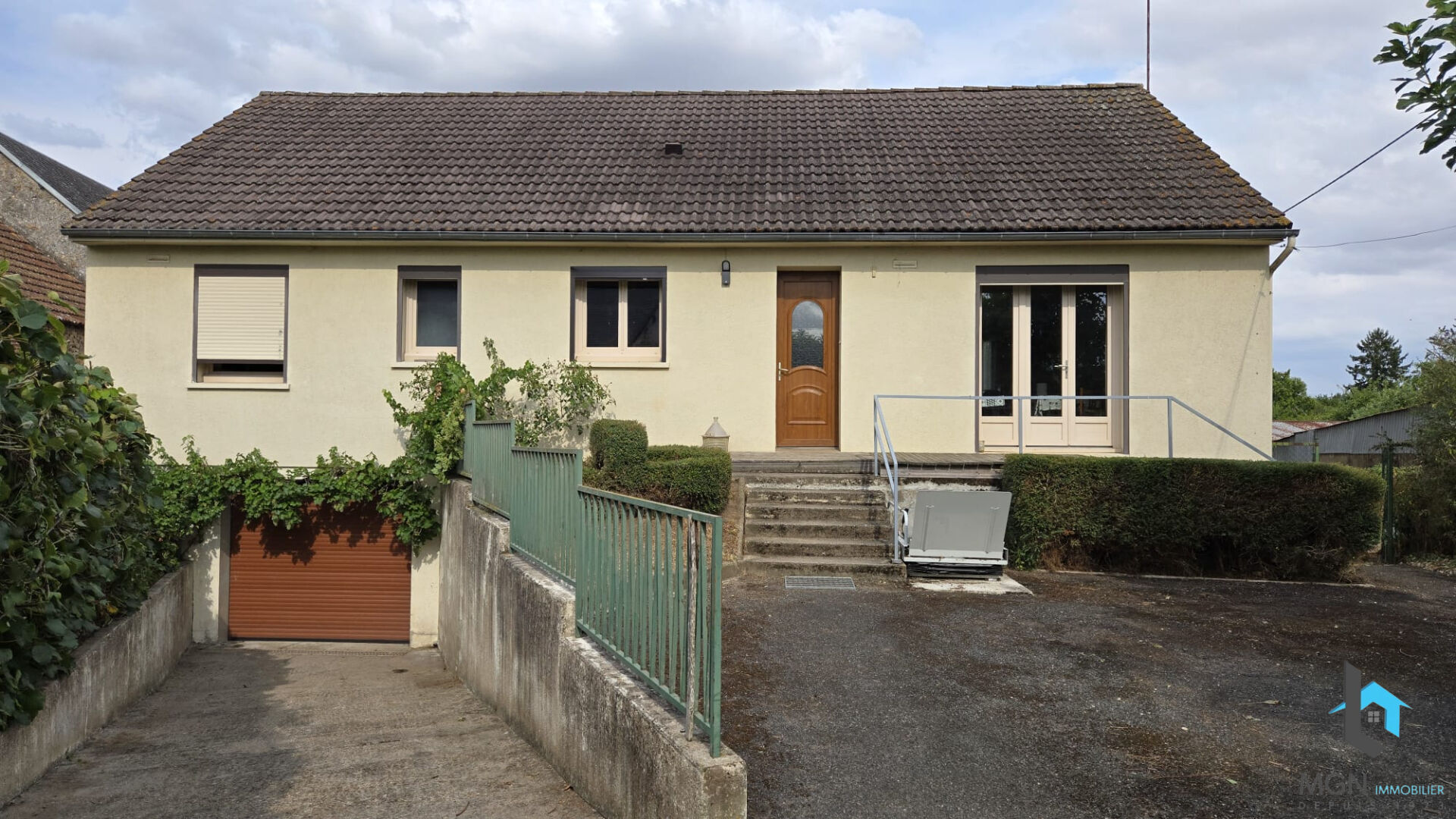 Agence immobilière de MGN Immobilier - MGN IMMOBILIER BONNEVAL