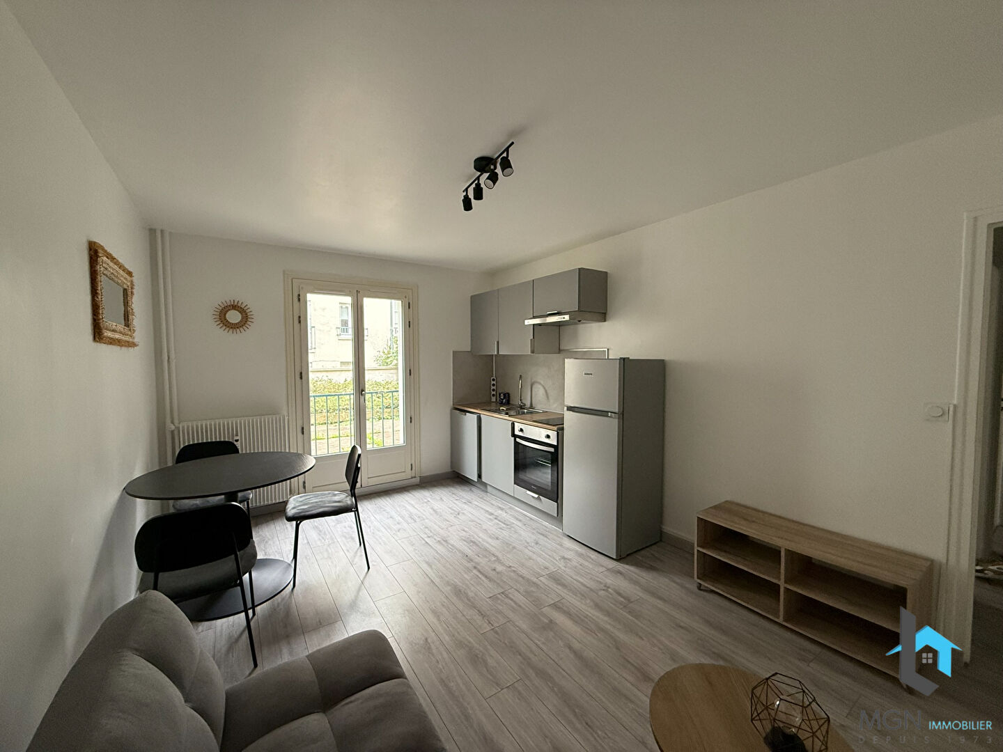 Agence immobilière de MGN IMMOBILIER NOGENT LE ROI