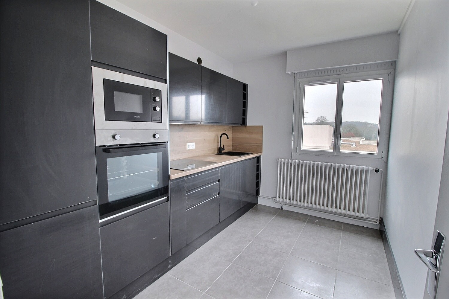 Agence immobilière de MGN IMMOBILIER NOGENT LE ROI