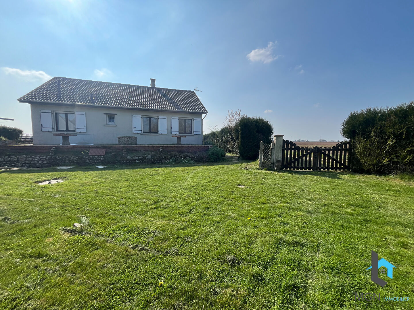 Agence immobilière de MGN Immobilier - MGN IMMOBILIER BONNEVAL