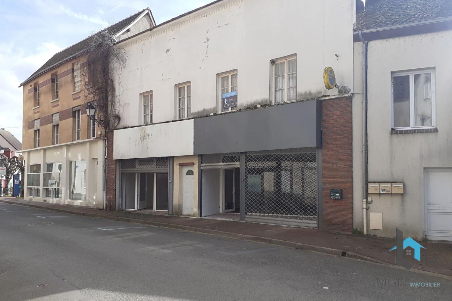 Immeuble centre ville ILLIERS-COMBRAY