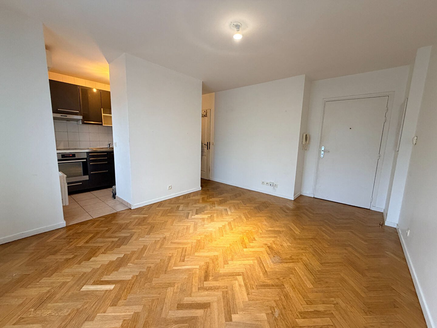 Appartement Les Lilas 1 pièce(s) 26.70 m2