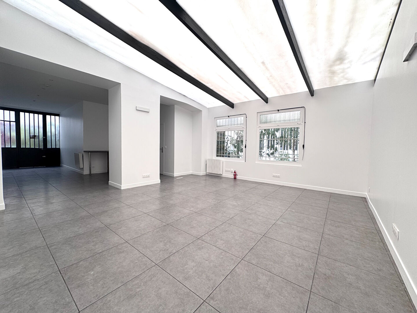 Photo PARIS 10E - BUREAU À LOUER image 2/6