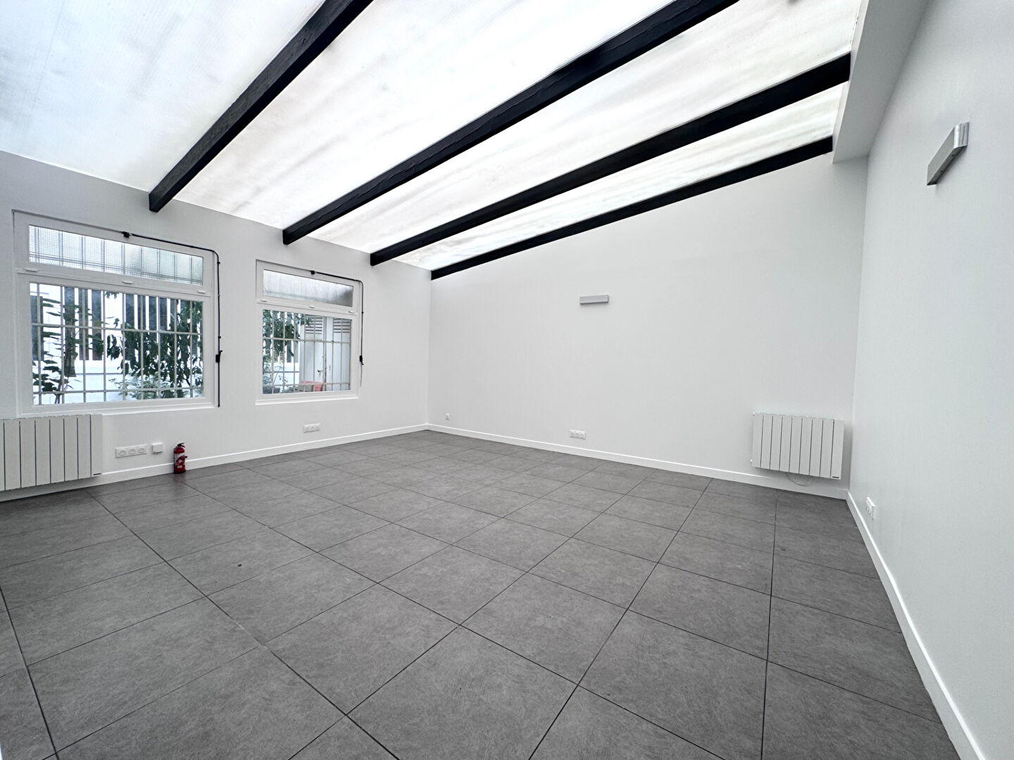 Photo PARIS 10E - BUREAU À LOUER image 3/6